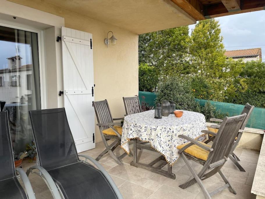 Bas De Villa Chez Marta Антиб Экстерьер фото